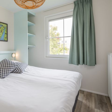 BUNGALOW 6 people - Fien & Teun barge house 6p incl. baby cot