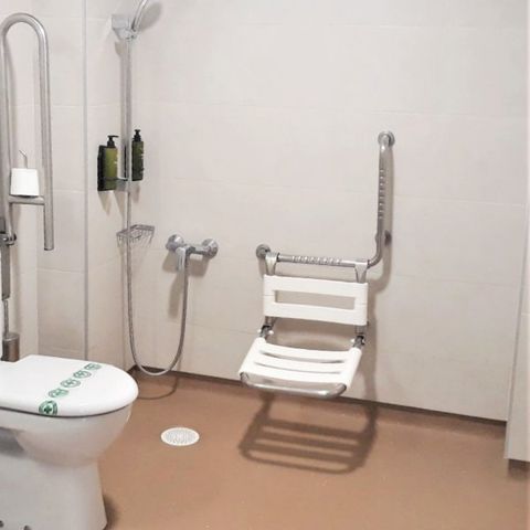BEDROOM 2 people - Hotel room Double - Adapted for PMR - Balcony C2A