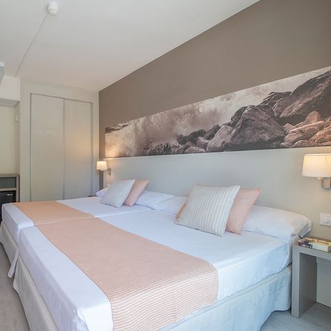 BEDROOM 2 people - Double Room - Balcony