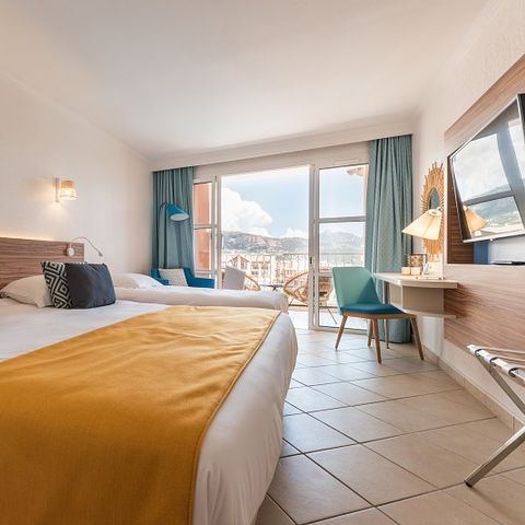 BEDROOM 3 people - Hotel room - Triple - Terrace or balcony - Sea view