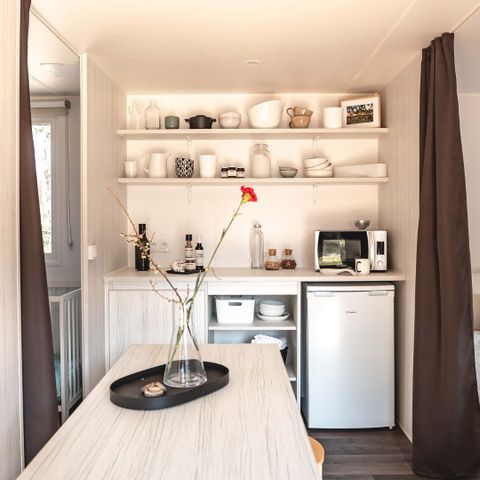 UNUSUAL ACCOMMODATION 4 people - Cottage Midi Suite