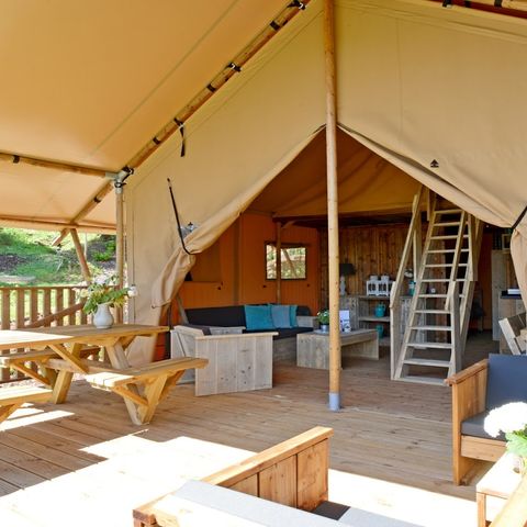 Canvas and wooden tent 6 persons - Spotty Lodge Family (up to 4 adults)