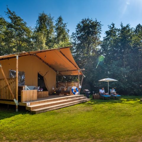 Canvas and wooden tent 8 persons - Premium