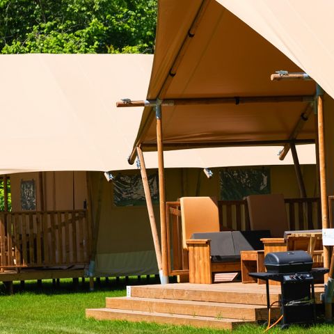 Canvas and wooden tent 5 persons - Comfort