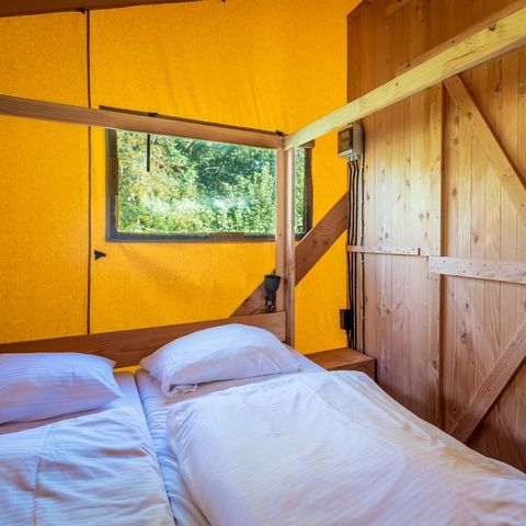 Canvas and wooden tent 5 persons - Safari lodge Deluxe