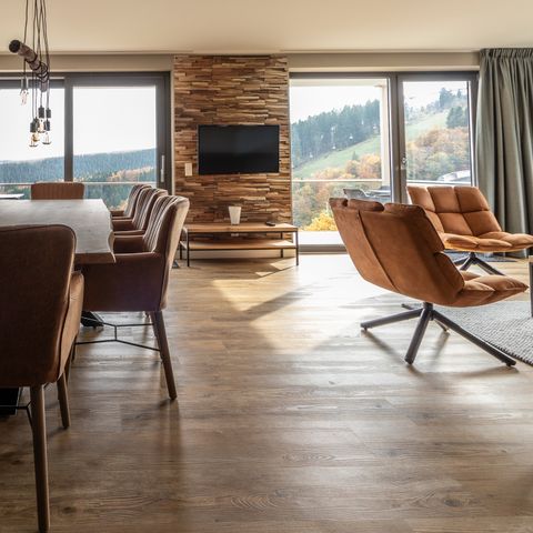 Apartment 8 persons - stylish with a view