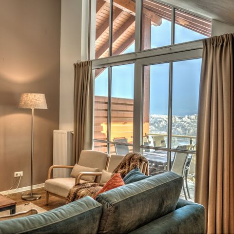 Apartment 6 persons - attractive penthouse right by the piste