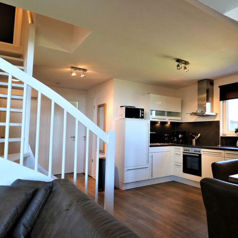 APARTMENT 8 people - attractive penthouse ski-in ski-out