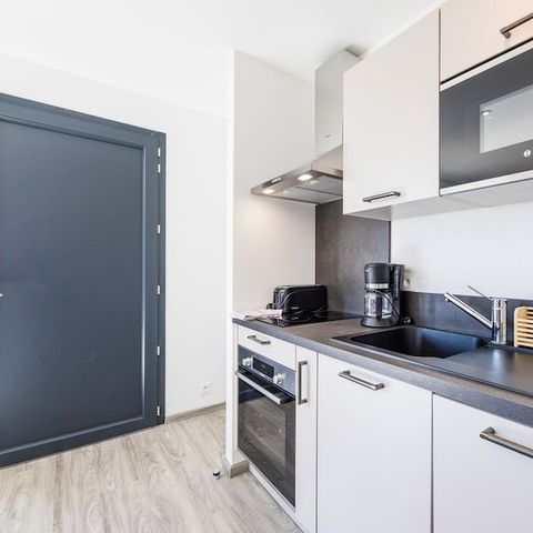 APARTMENT 4 people - - 1 bedroom - Air conditioned - Large terrace - open view