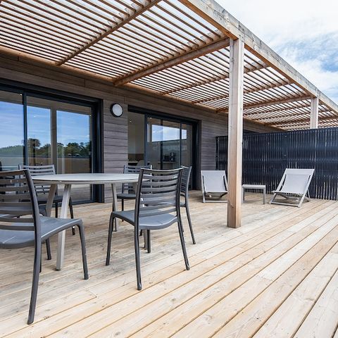 APARTMENT 6 people - - 2 bedrooms - Air conditioned - Terrace