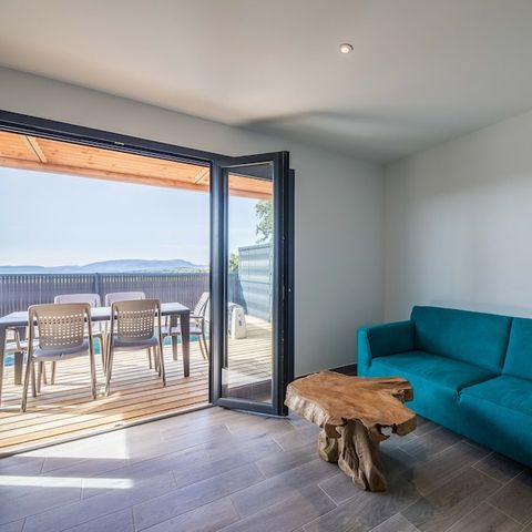 HOUSE 6 people - - 3 bedrooms - Duplex - Air conditioned - 4m private swimming pool - Terrace