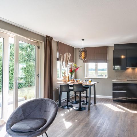 Apartment 4 persons - Deluxe with Jacuzzi