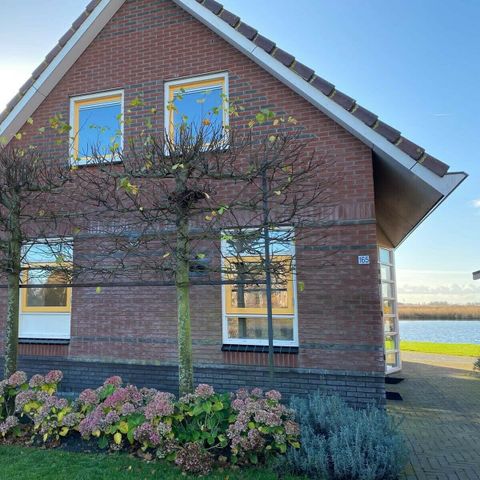 Bungalow 6 persons - Oosterdijk