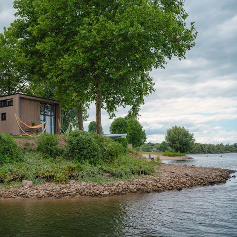 UNUSUAL ACCOMMODATION 2 people - Tiny house River