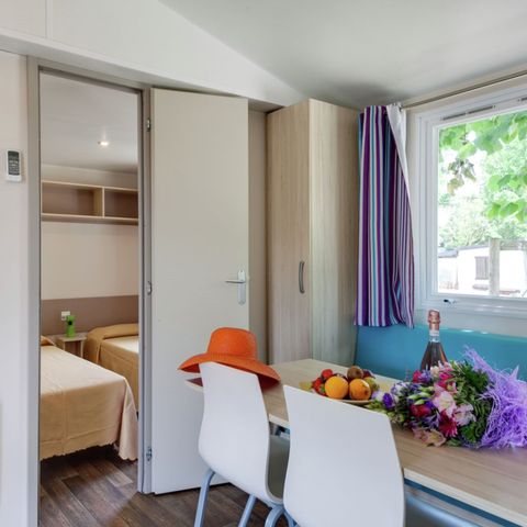 MOBILE HOME 6 people