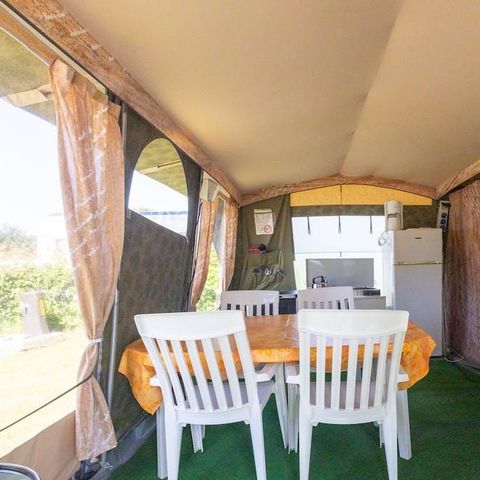 TENT 6 people - GlamLodge