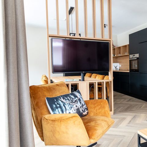 APARTMENT 4 people - B5 Stylish close to ski area