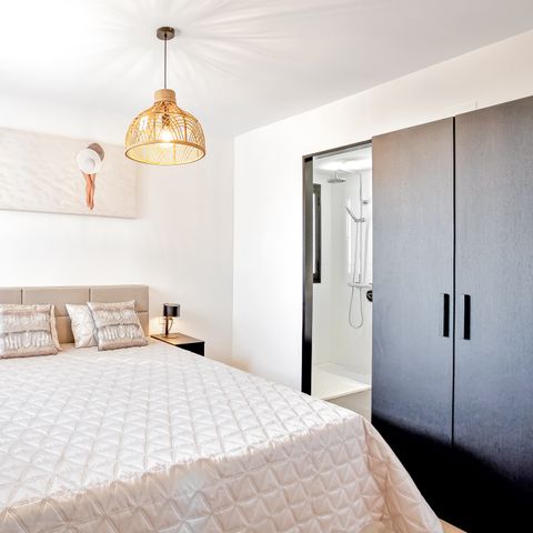Apartment 8 persons - with solarium (roofterrace) and seaview