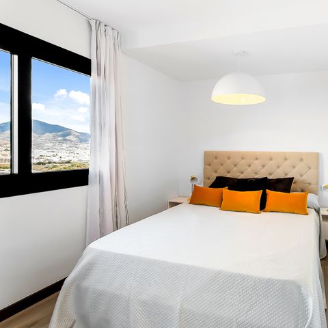 Apartment 6 persons - with pool side