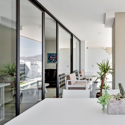 Apartment 6 persons - with pool side