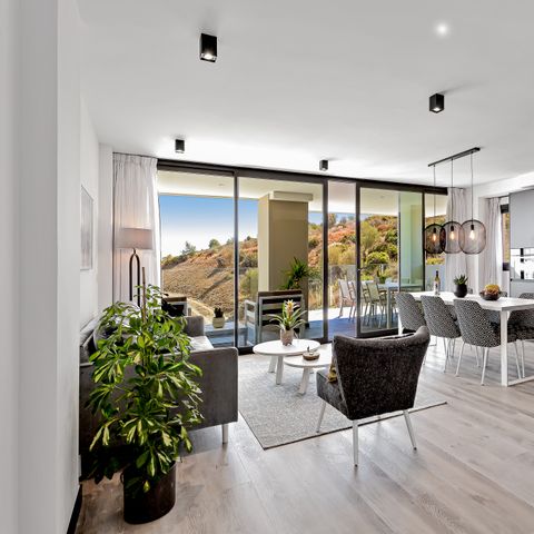 Apartment 6 persons - with pool side