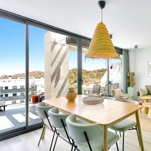 Apartment 6 persons - Penthouse poolside