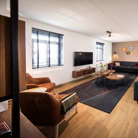 Group accommodation 12 persons - Premium Water