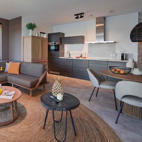 APARTMENT 4 people - Panoramic Lake View Apartment