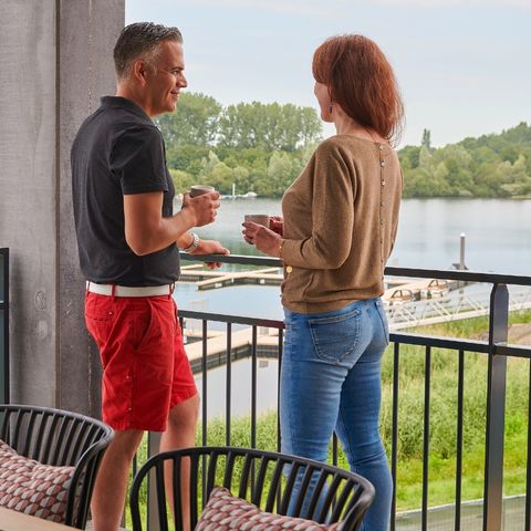 APARTMENT 2 people - Panoramic Lake View Apartment