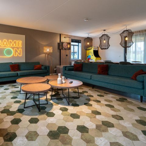 Group accommodation 12 persons - Premium Game