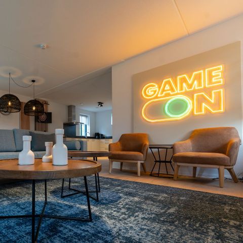 Accommodation 6 persons - Premium Game
