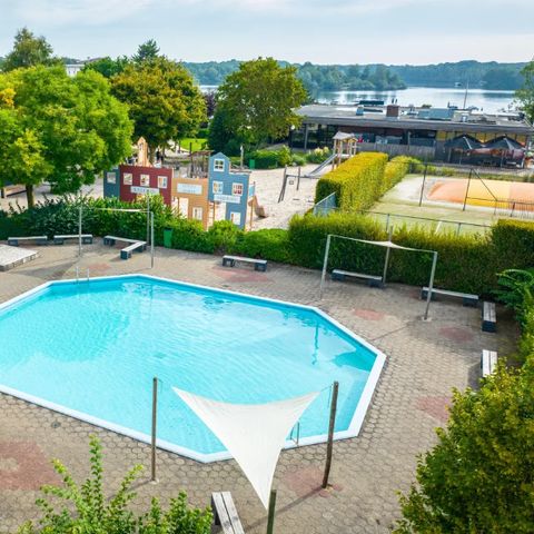 Landal Marina Resort Well - Camping Bergen - Image N°3