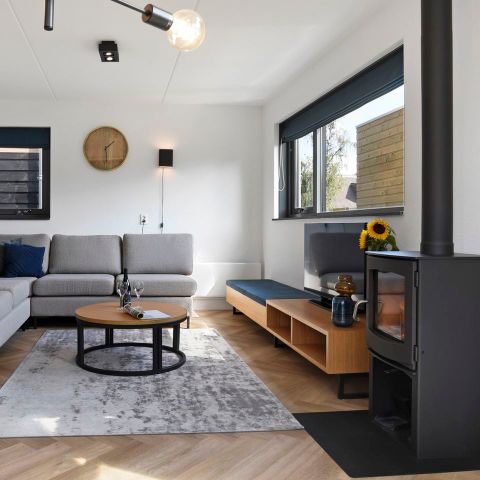 HOUSE 6 people - 6L