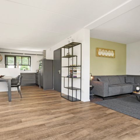 VILLA 4 people - 4B