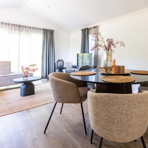 BUNGALOW 4 people - White Lodge