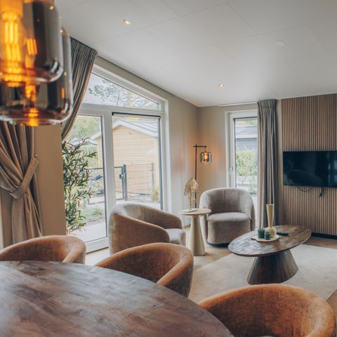 House 6 persons - Molenhuys Parkzicht with Private Swimming Pool & Sauna