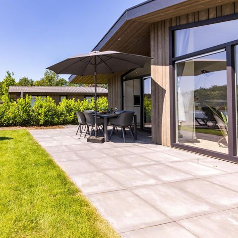 House 4 persons - Molenhuys Waterzicht Premium with Hot Tub