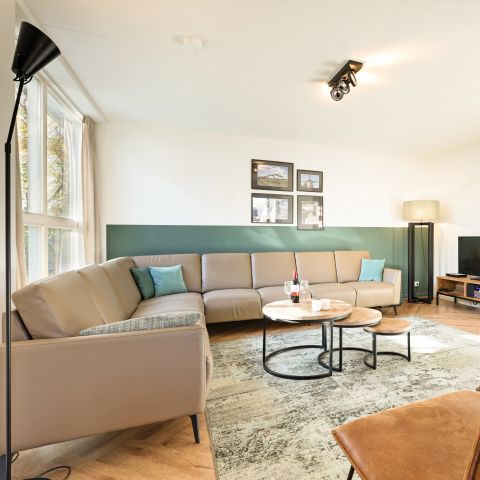 HOUSE 10 people - 10L