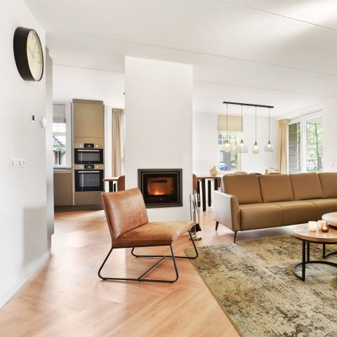 HOUSE 12 people - 12L