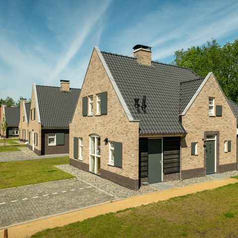House 8 persons - 8L