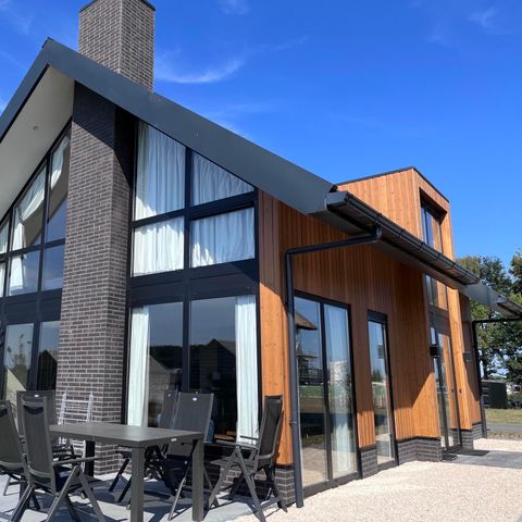 HOUSE 10 people - Meervilla