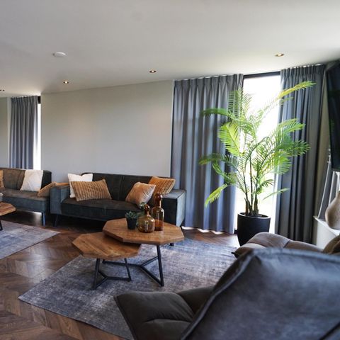 Group accommodation 10 persons - Meervilla Miva 10