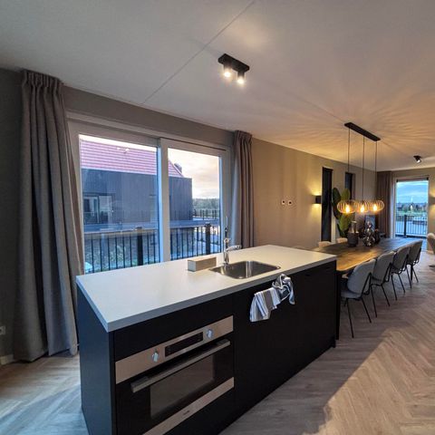 Group apartment 8 persons - IJsselblick Sauna 8