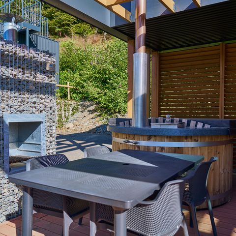 Country house 4 persons - Wellness cottage with hot tub