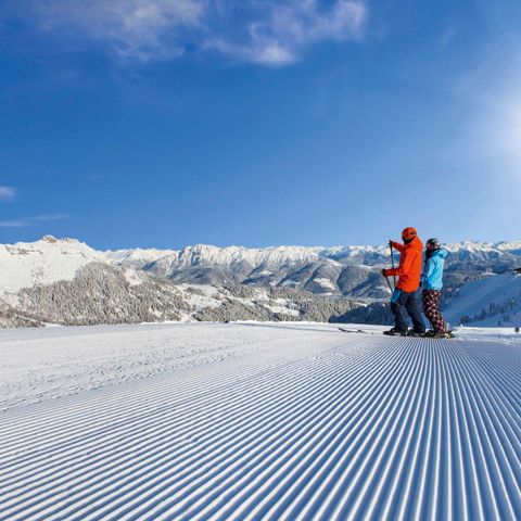 UNUSUAL ACCOMMODATION 3 people - Hiker's hut 2+1