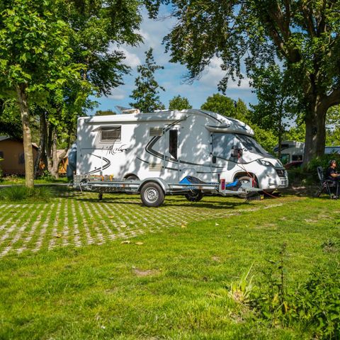 Pitch - Comfort L motorhome site by the water