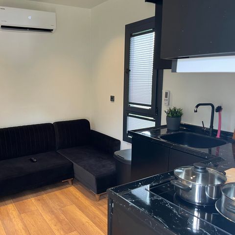 UNUSUAL ACCOMMODATION 2 people