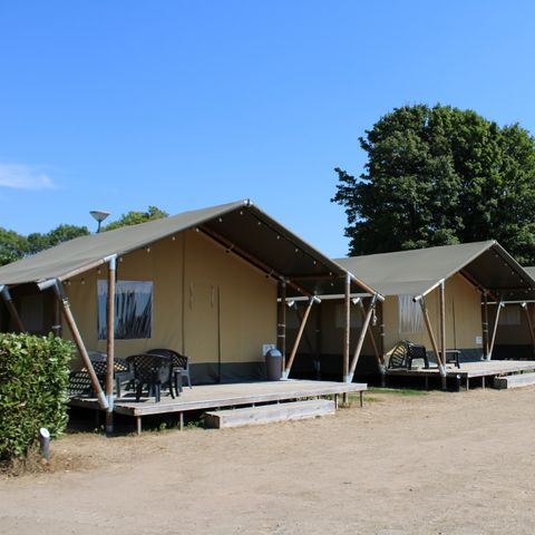 Canvas and wooden tent 6 persons