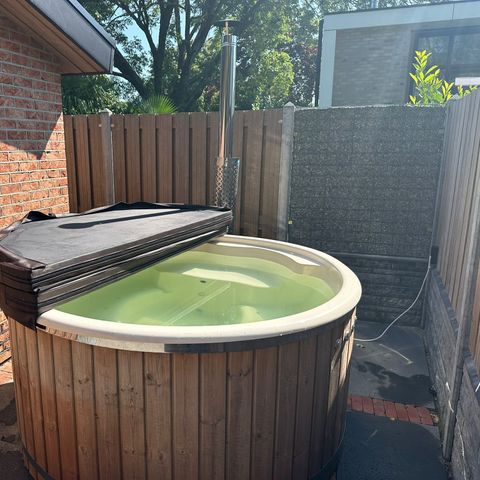 CHALET 6 people - Brick Lodge with hot tub