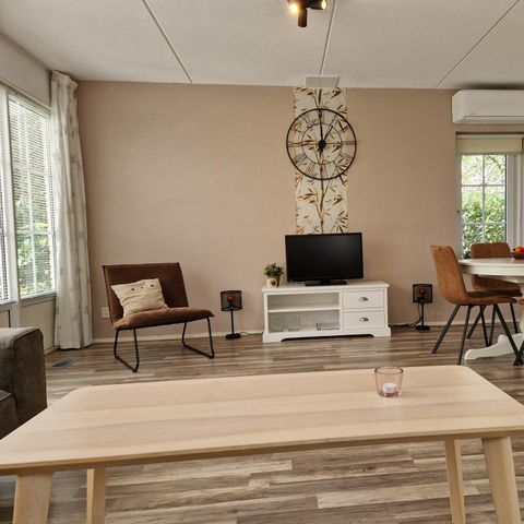 Bungalow 4 persons - with Veranda and air conditioning ground floor